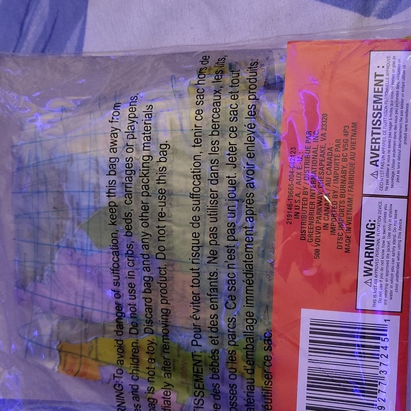 A blow up earth globe - Picture 2 of 3